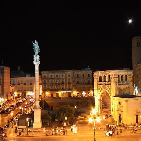 Casa Dei Mercanti Town House Lecce Exterior foto